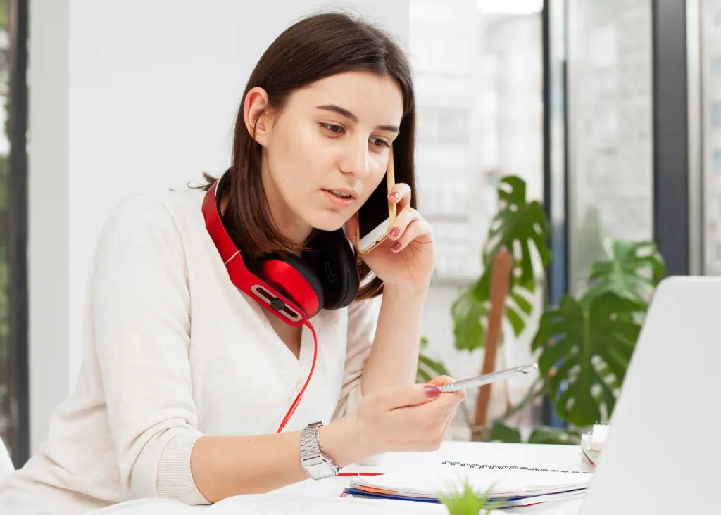 a virtual assistant talking on the phone